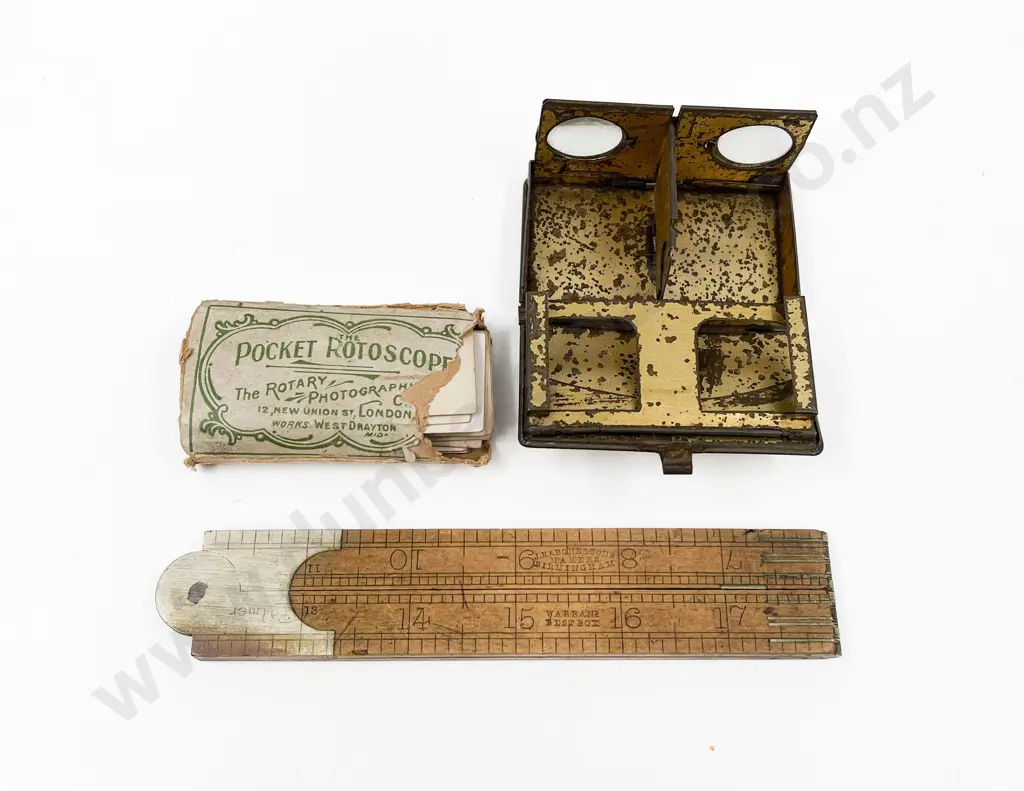 Pocket Rotoscope with Cards and Vintage Ruler Image 1++