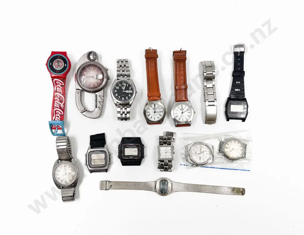 Quantity of Assorted Watches Image 1++