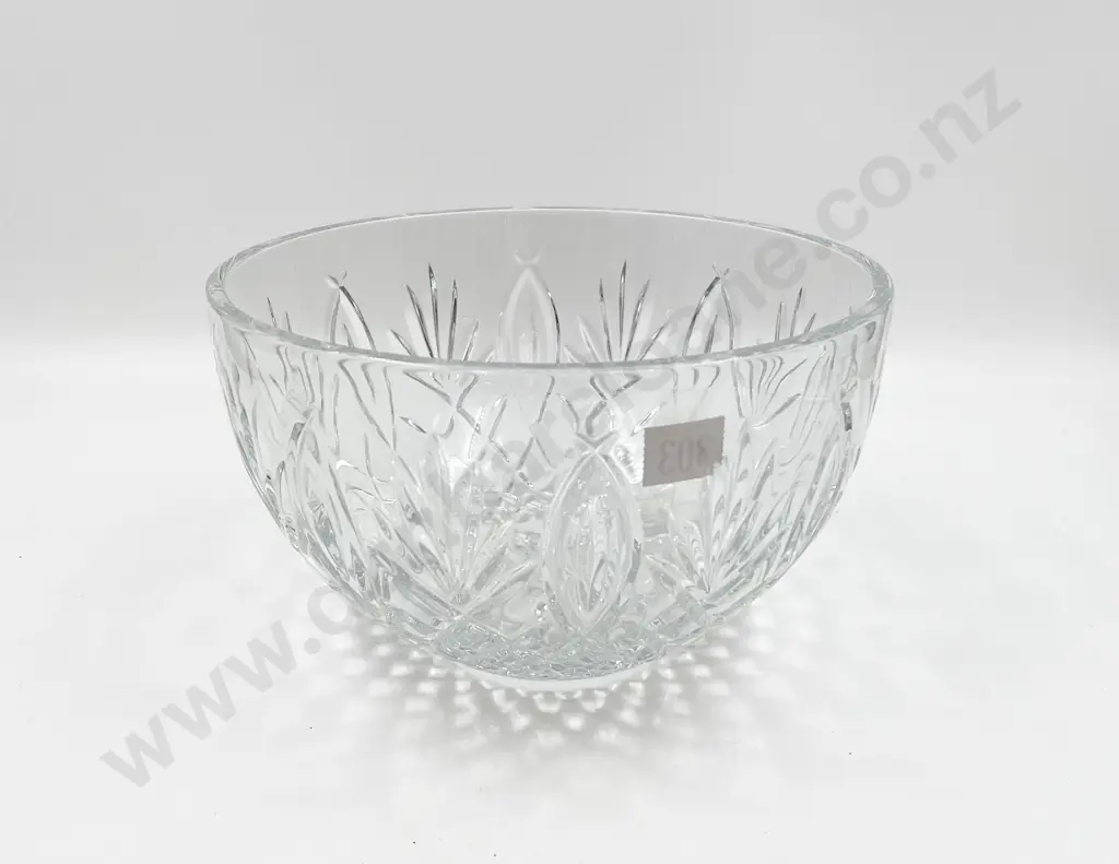 Large Waterford Crystal Bowl Image 1++