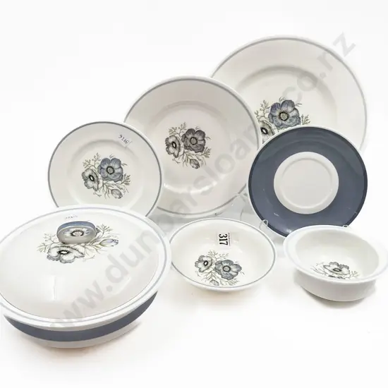 Wedgwood Susie Cooper Design "Glen Mist" Part Dinnerset