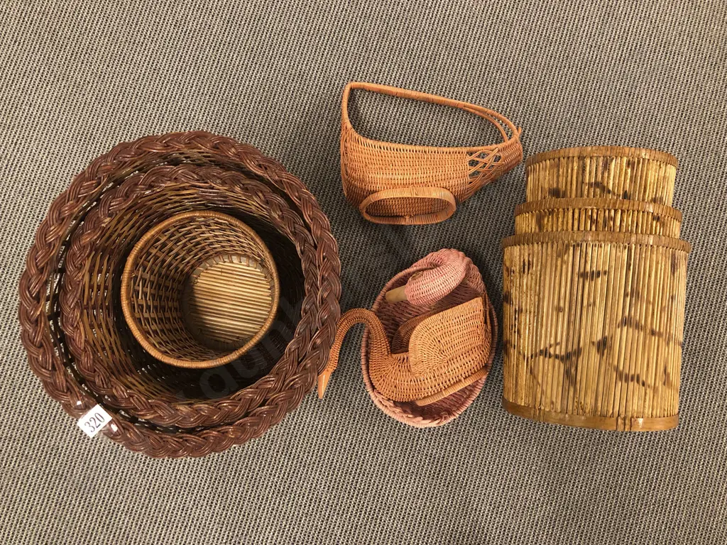 Quantity of Assorted Wicker Baskets etc Image 1++