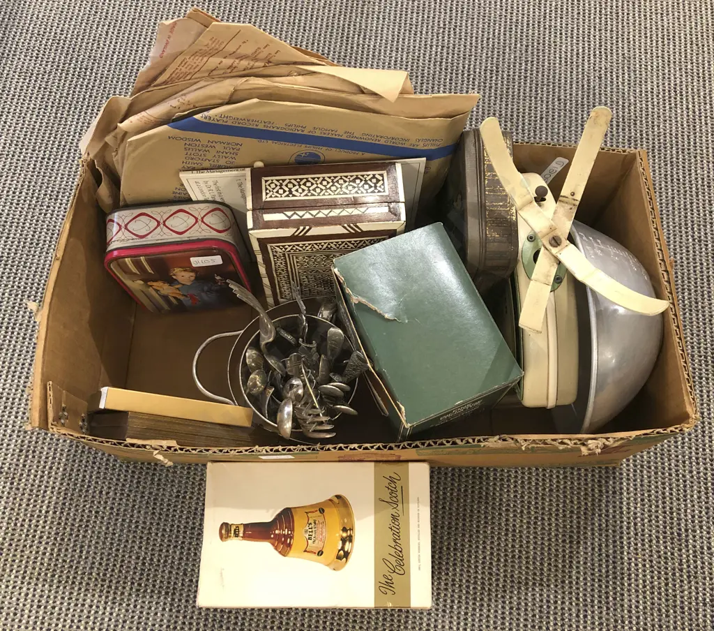 Box Quantity of Assorted including Inlaid Box etc Image 1++