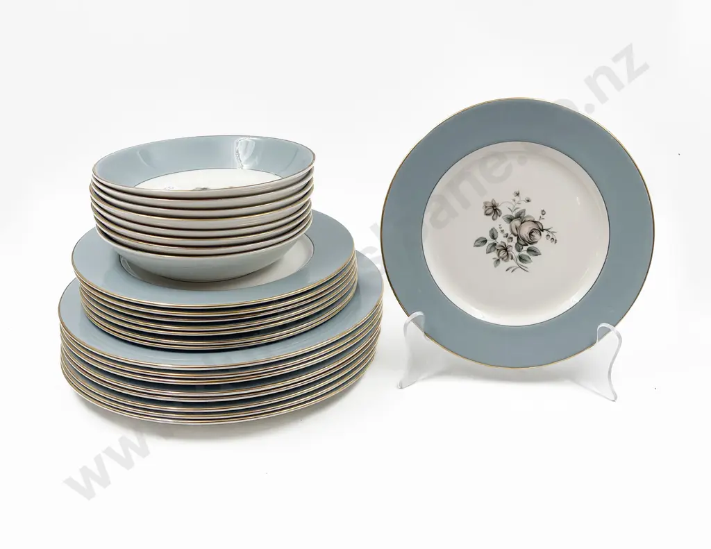 Quantity of RD "Rose Elegans" Dinner Ware Image 1++