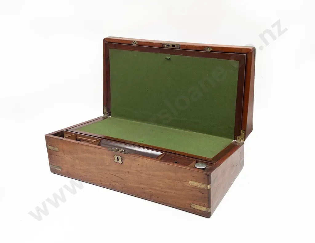 Antique Writing Slope Image 1++