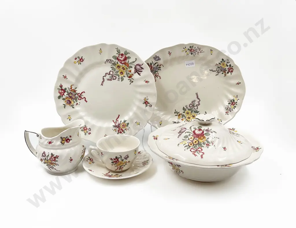 RD "Old Leeds Sprays" Part Dinnerset Image 1++