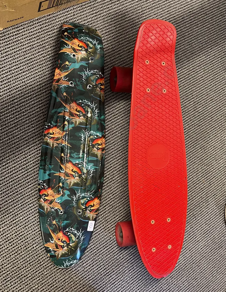 Pennyboard Skateboard With Additional Pennyboard Image 1++