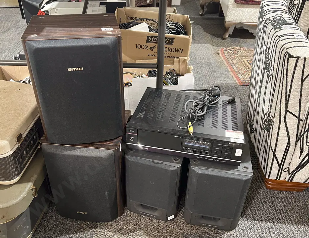 Quantity of Assorted Speakers etc Image 1++