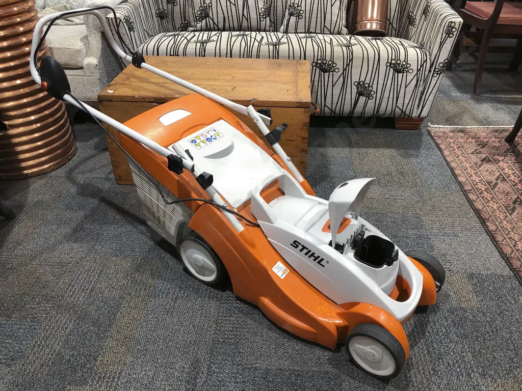 Stihl Hedge Trimmer and Lawn Mower Image 1++