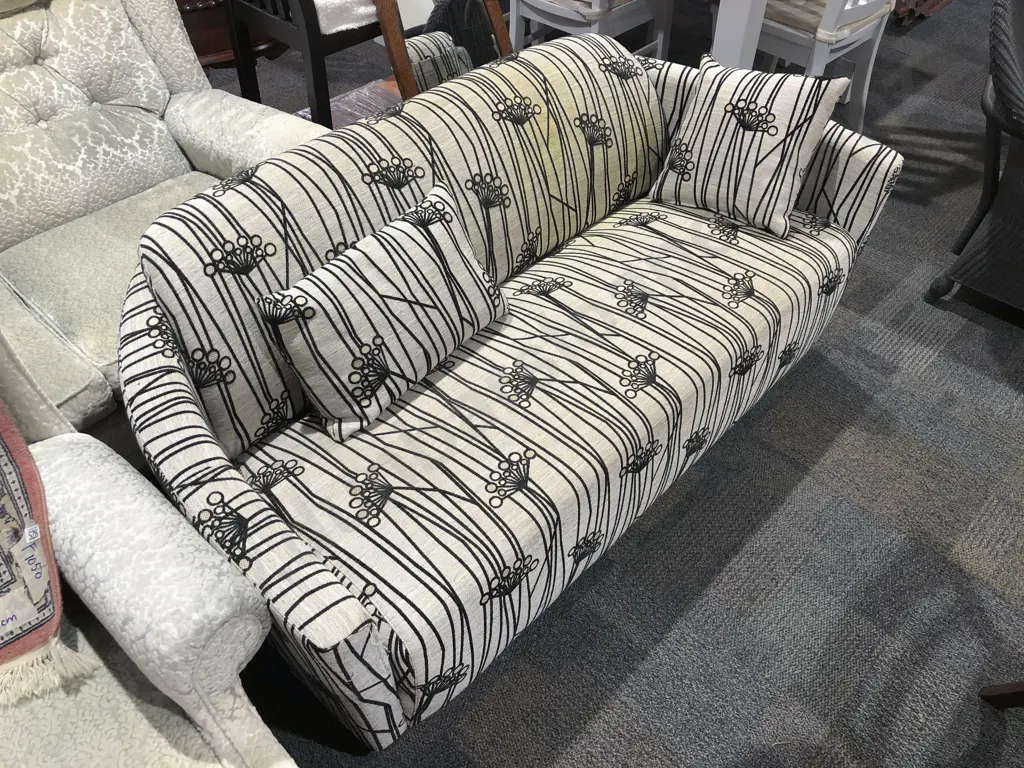 Modern Upholstered Curved Back Sofa Image 1++
