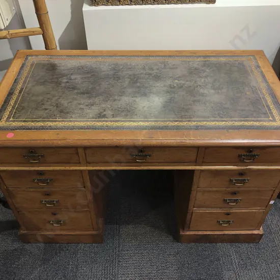 Oak Leather Top Kneehole Desk