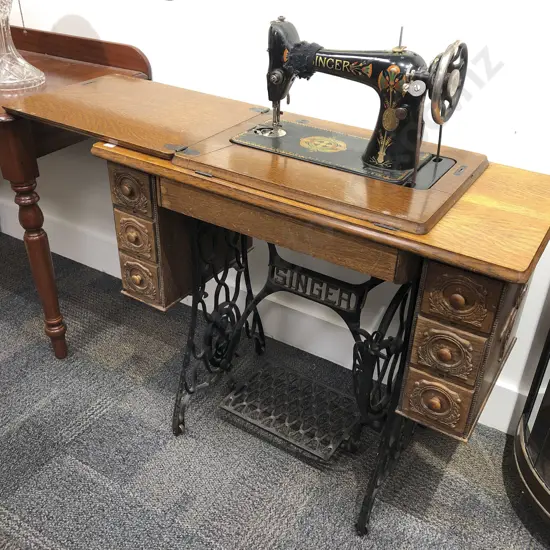 Vintage Singer Sewing Machine with Treadle Base