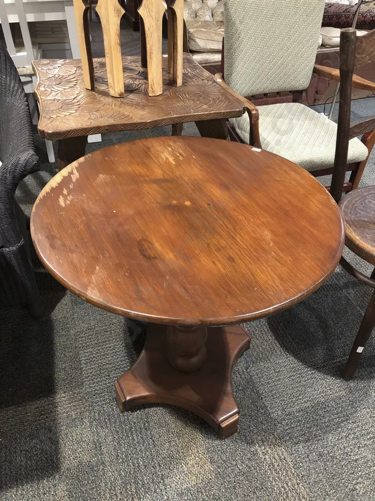 Mahogany Wine Table Image 1++
