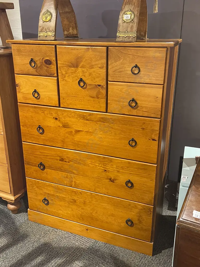 Modern Scotch Chest Image 1++