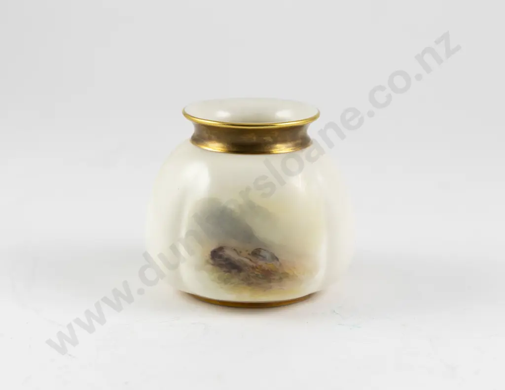 Royal Worcester Hand Painted Vase Image 1++