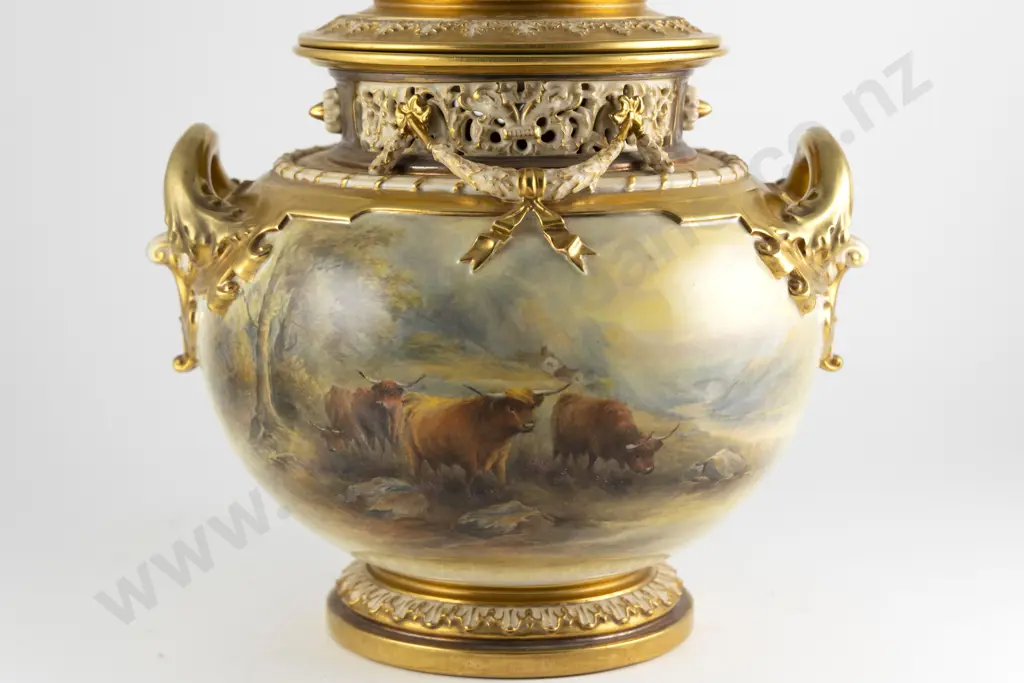 A Superb Royal Worcester Hand Painted Handled Pot Pourri Urn and Cover Image 1++