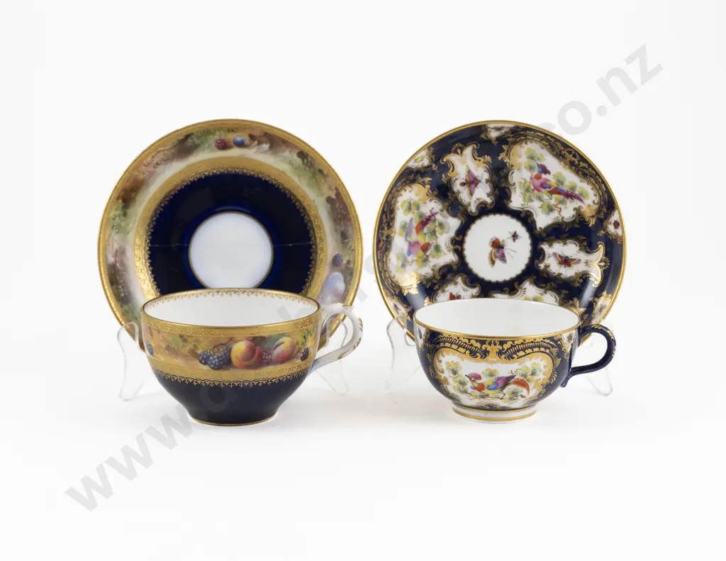 Royal Worcester Hand Painted Tea Cup and Saucer Image 1++