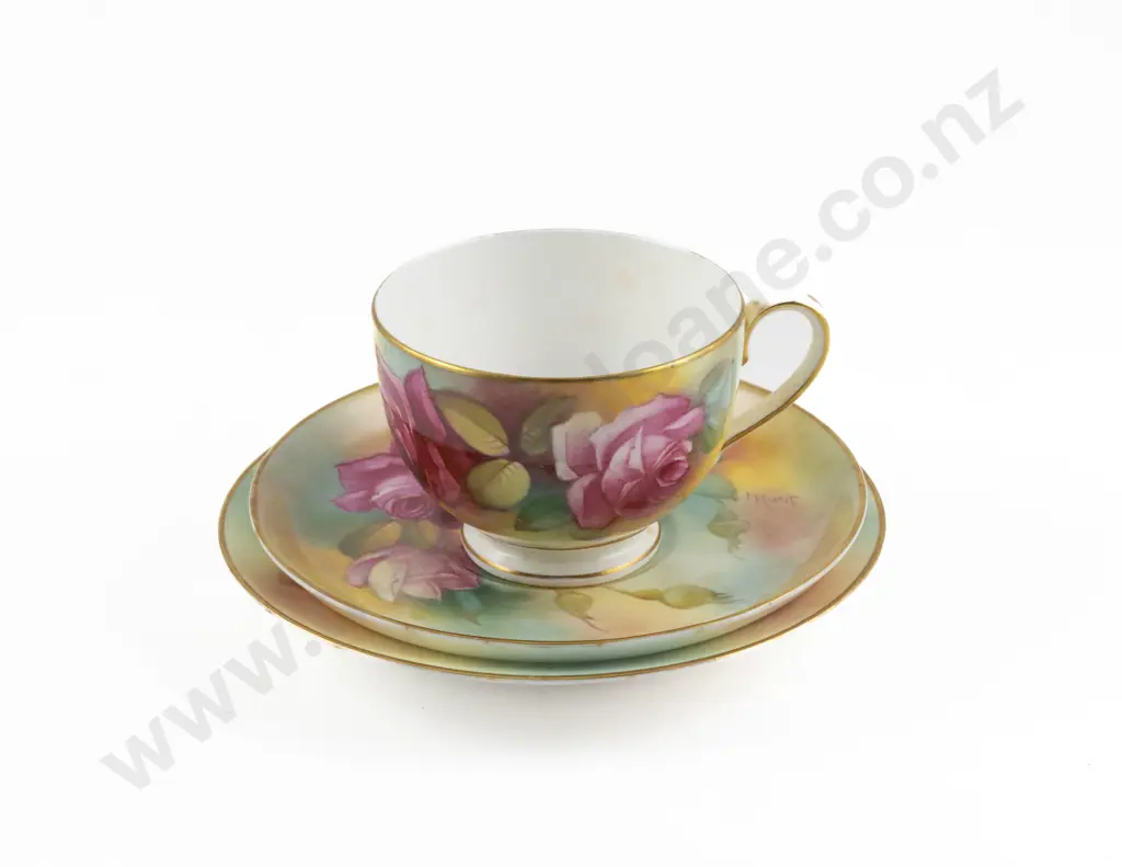 Royal Worcester Tea Cup Saucer and Plate Image 1++