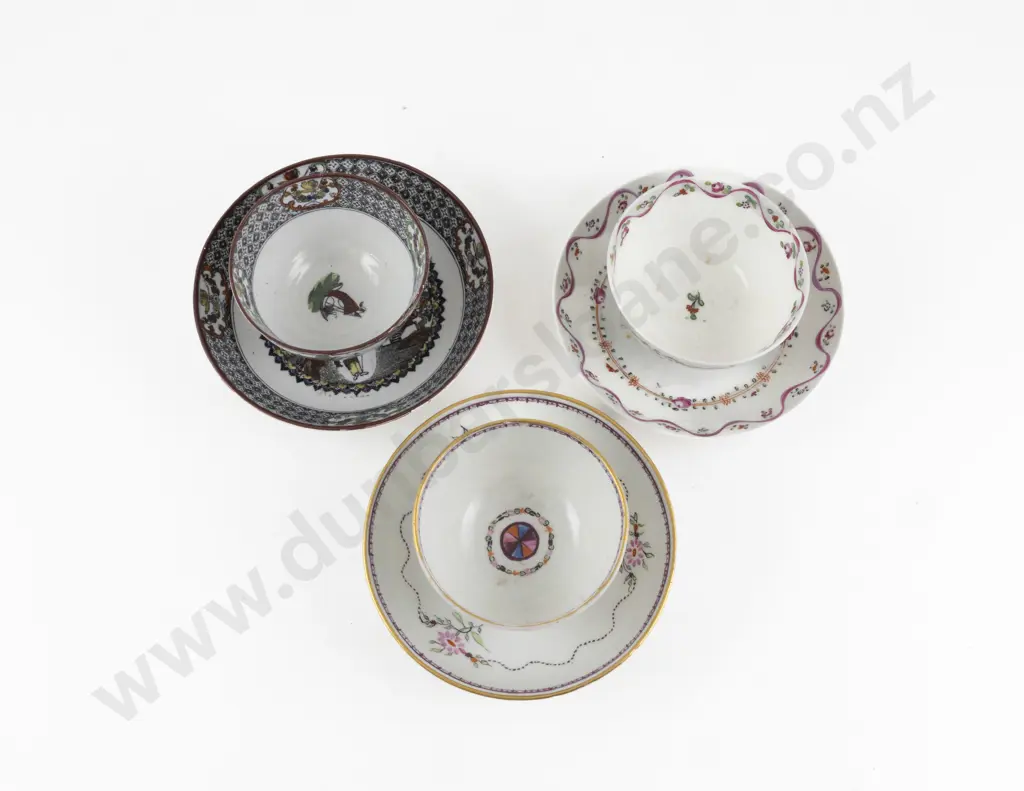Minton Trio Image 1++