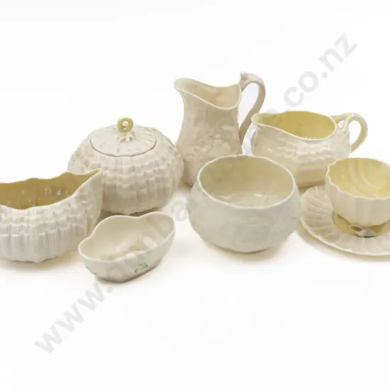 Collection Green Mark Belleek Fine Porcelain