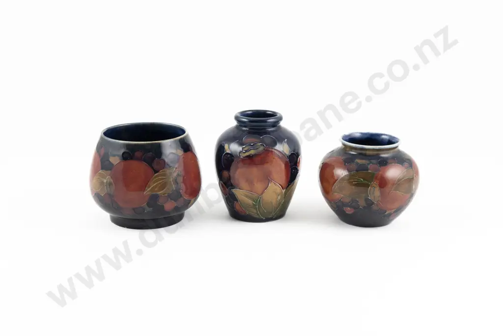 William Moorcroft Pomegranates Pattern Ovoid Vase Image 1++