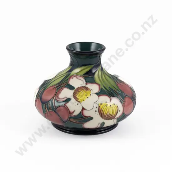 Modern Moorcroft Accolade Pattern Vase Designed By Emma Bossons
