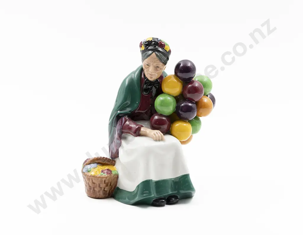 Royal Doulton "The Old Balloon Seller" Figure Image 1++