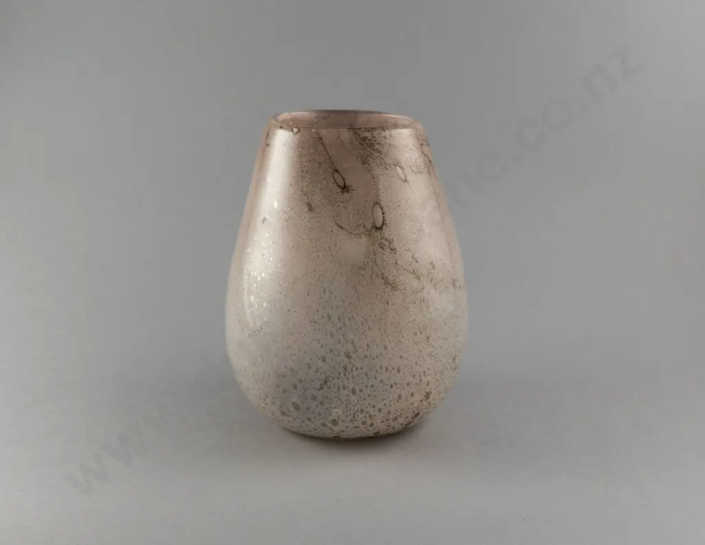 Monart Style Glass Vase Image 1++
