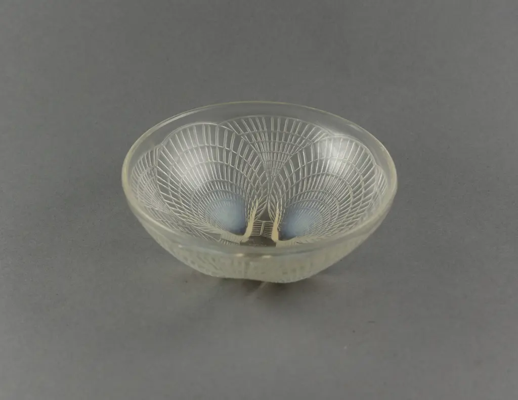 Lalique Coquilles Pattern Bowl Image 1++