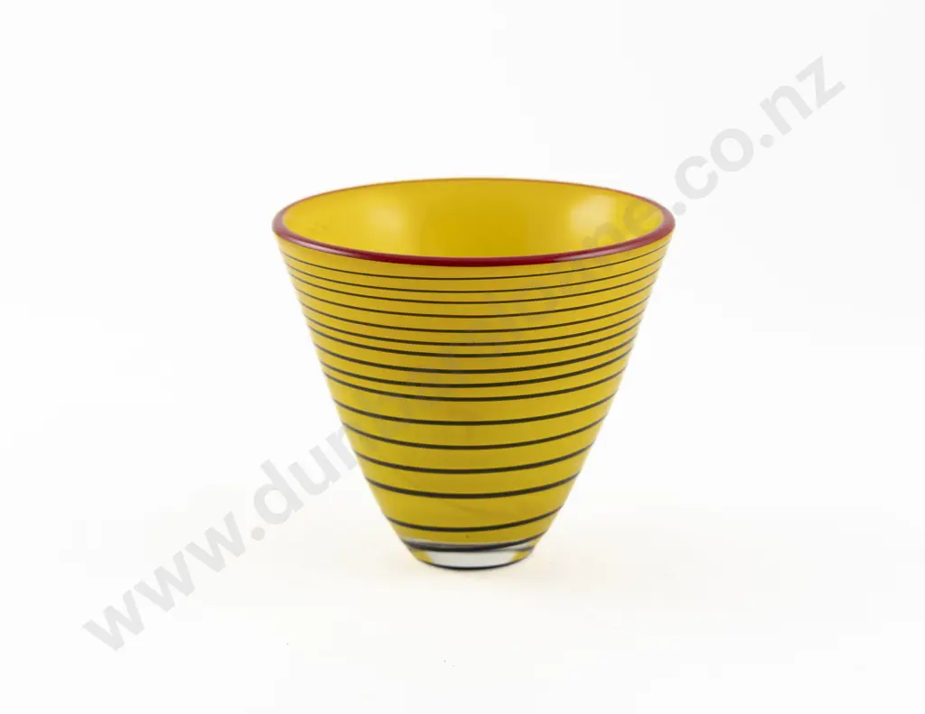 Small Italian Art Glass Conical Vase Image 1++