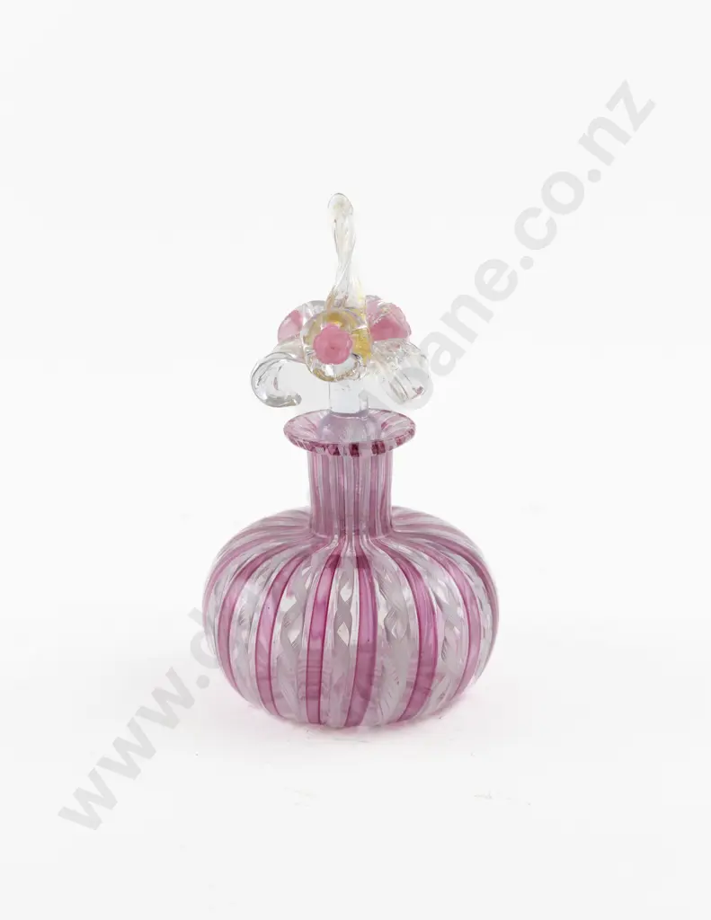 Venetian Glass Perfume Bottle & Stopper Image 1++