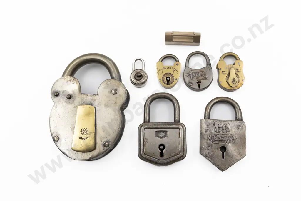 Eight Various Vintage Padlocks Image 1++