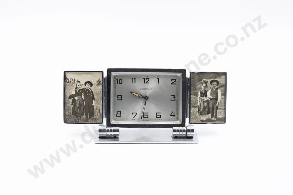 Art Deco Forestville Chrome Plated Batwing Photo & Desk Clock Image 1++