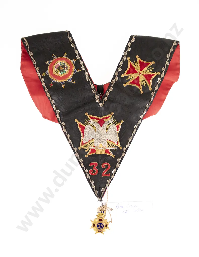 Masonic Regalia Image 1++