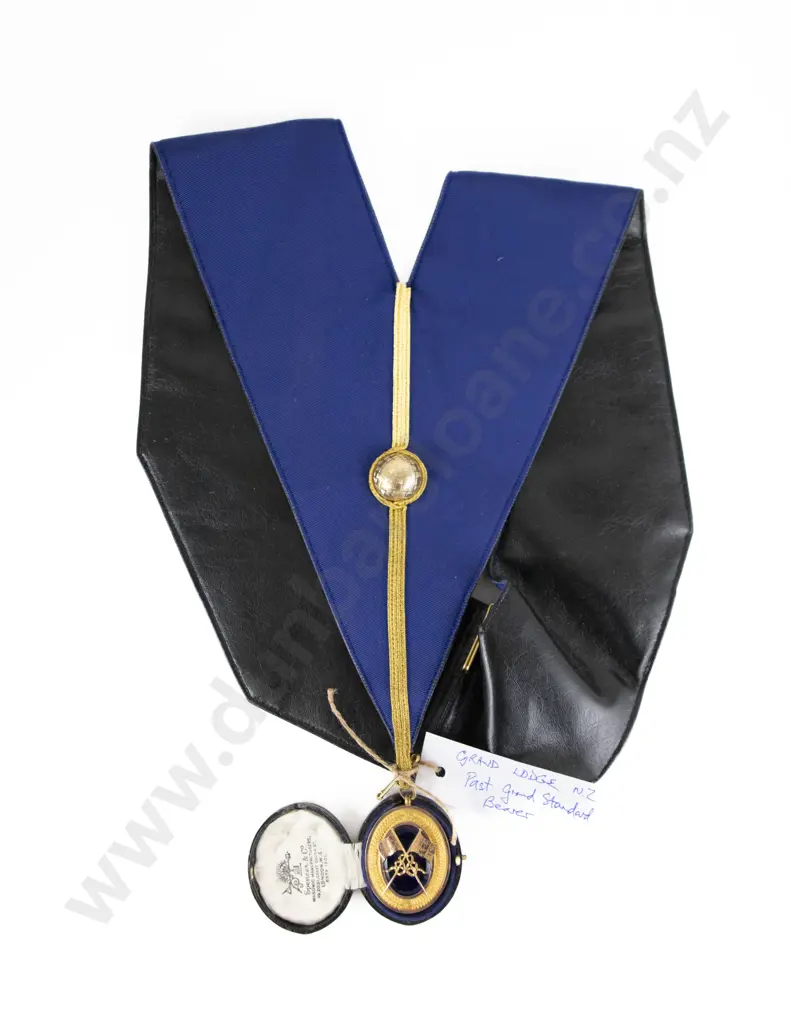 Masonic Regalia Image 1++