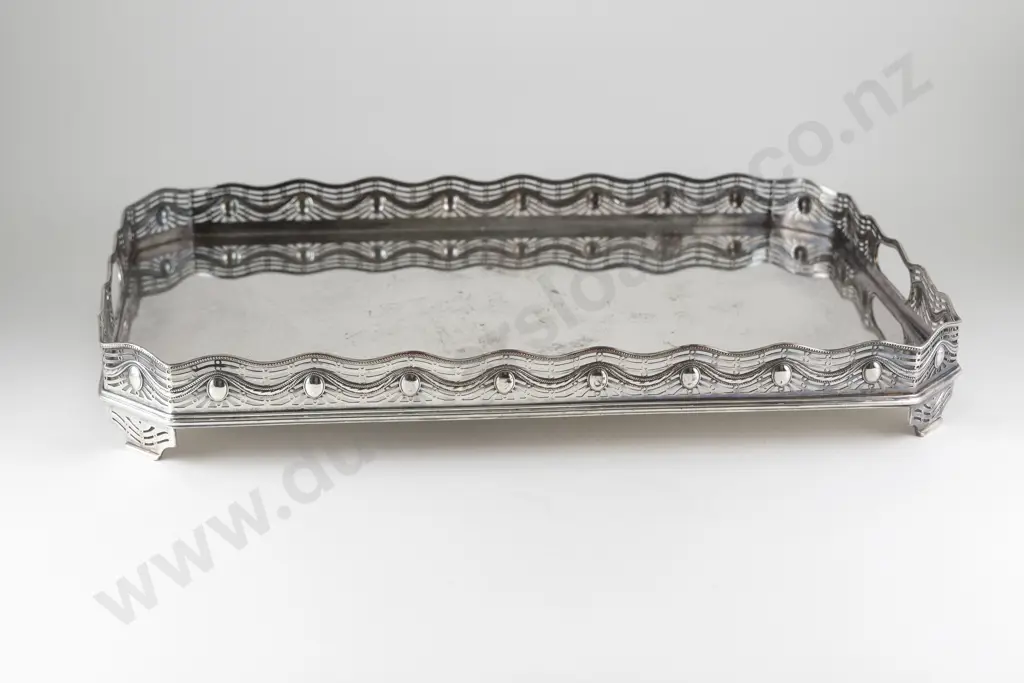 Edw S/Plate Banquet Drinks Tray Image 1++