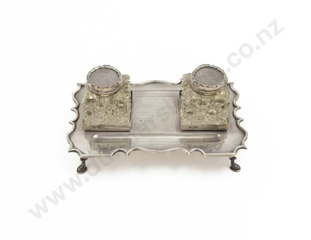 Edw VII S/S Deskstand Image 1++
