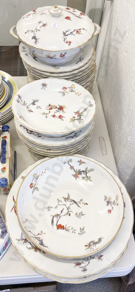 Limoges Part Dinner Set Image 1++