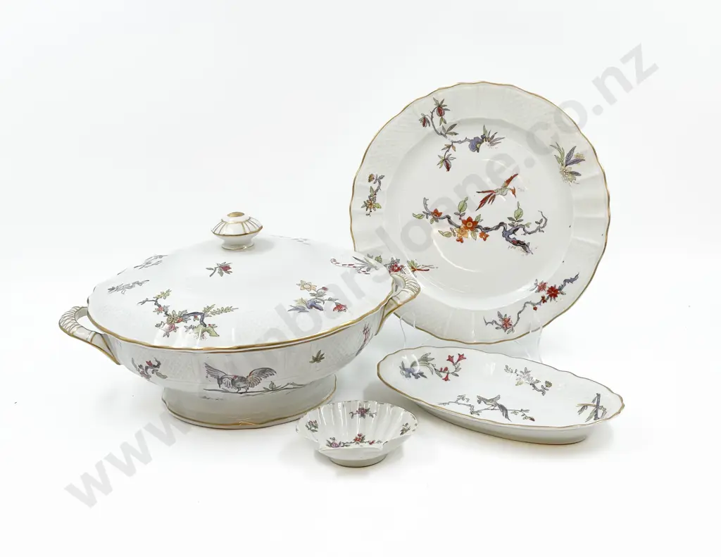 Limoges Part Dinner Set Image 1++