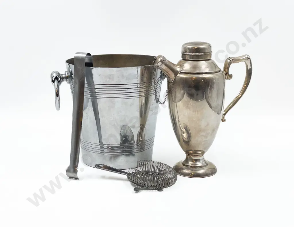 Ice Bucket with Tongs and Cocktail Strainer etc Image 1++