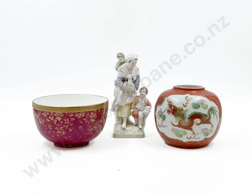 Wedgwood Bowl Ginger Jar with China Figure Image 1++