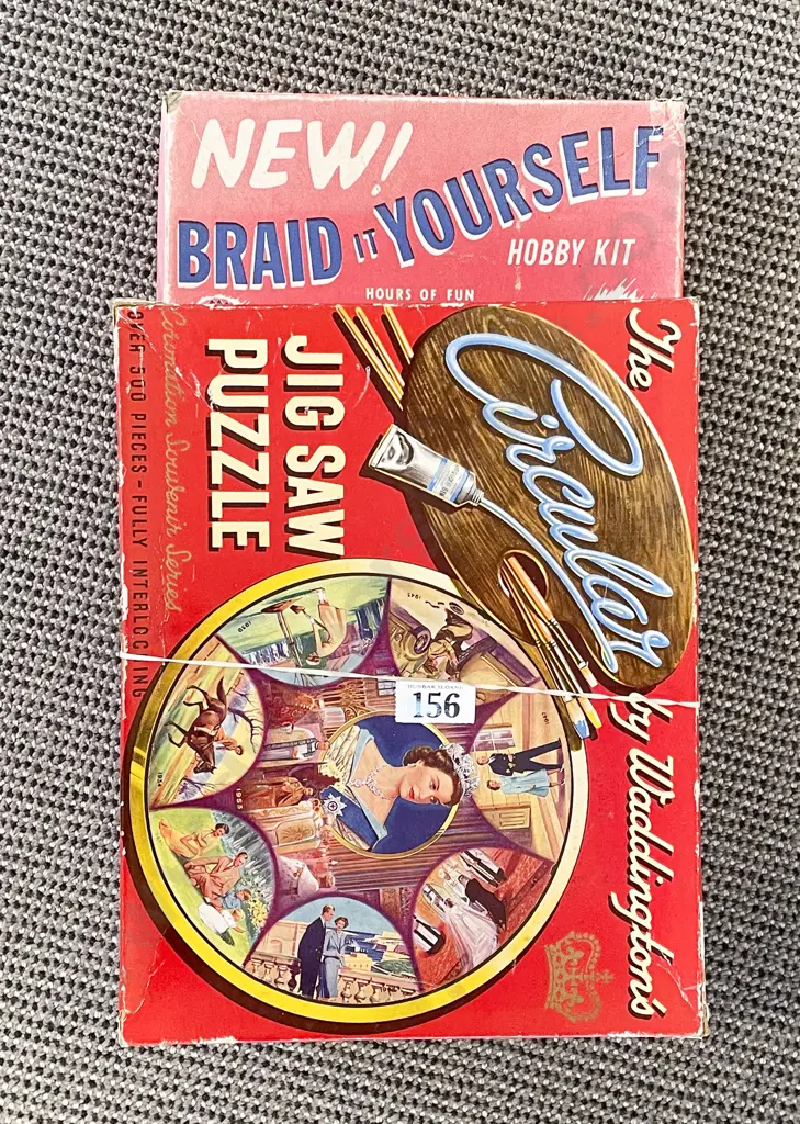 Vintage Puzzle and Braid Hobby Kit Image 1++