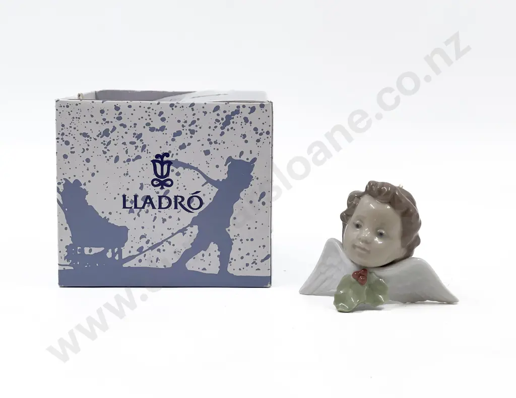 Boxed Lladro Christmas Decoration Image 1++