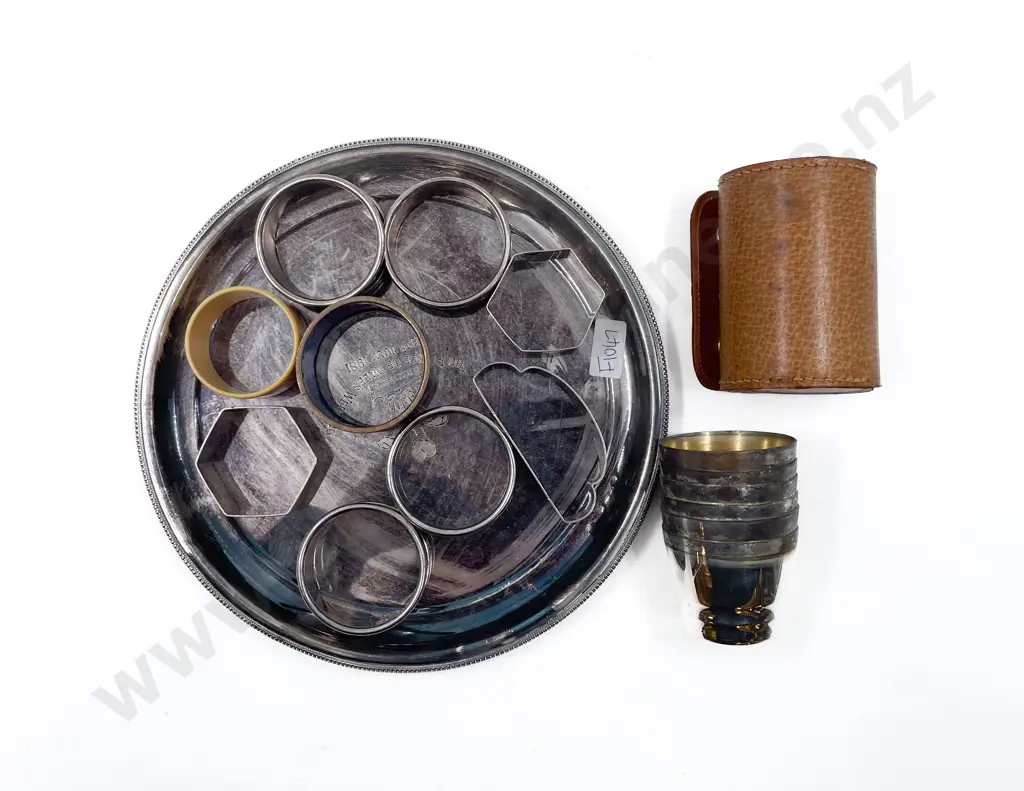 Quantity of Assorted Plated and S/S Napkin Rings etc Image 1++