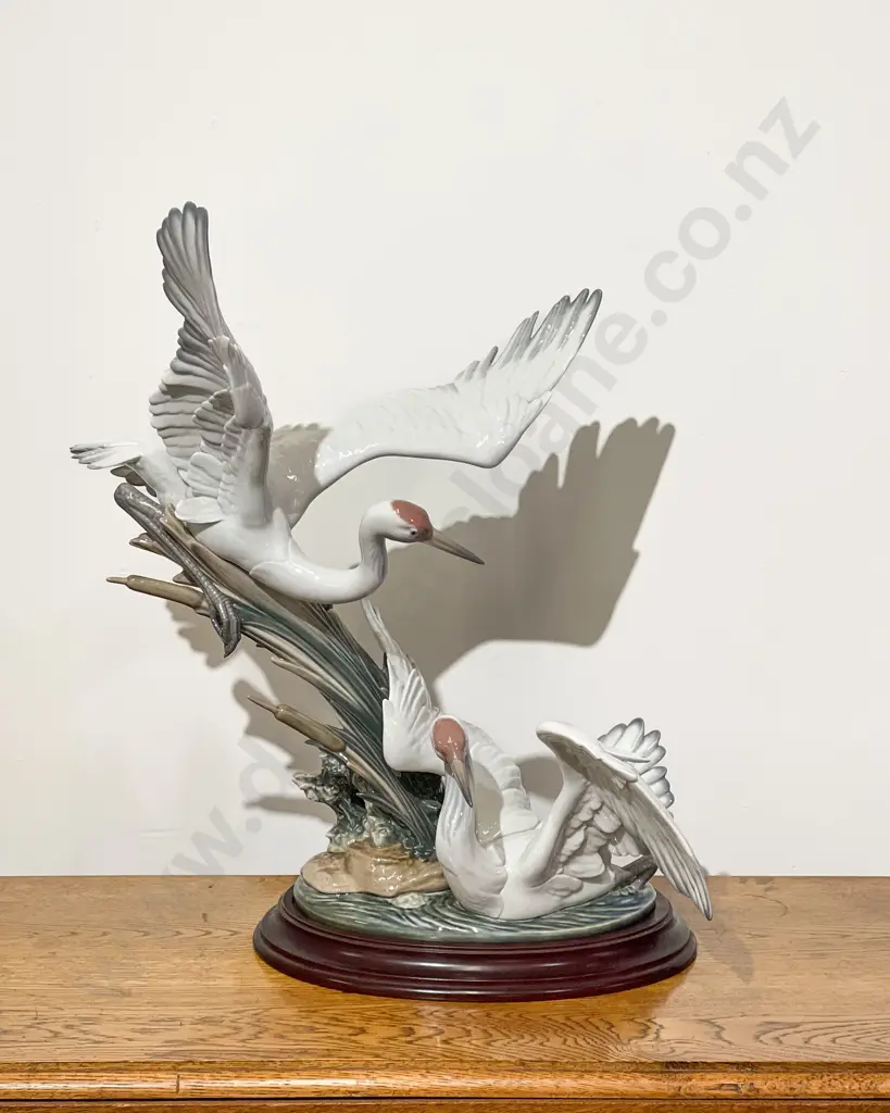 Large Lladro Figure Group of Cranes Image 1++