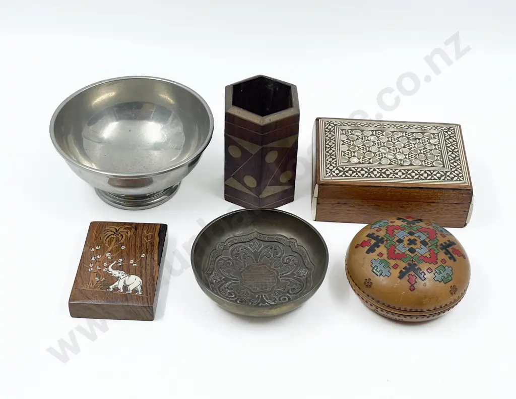 Pewter Dish Image 1++