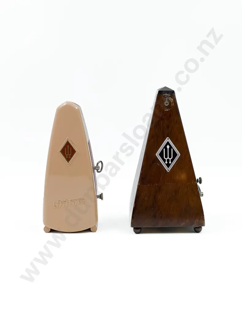 Two Metronomes Image 1++