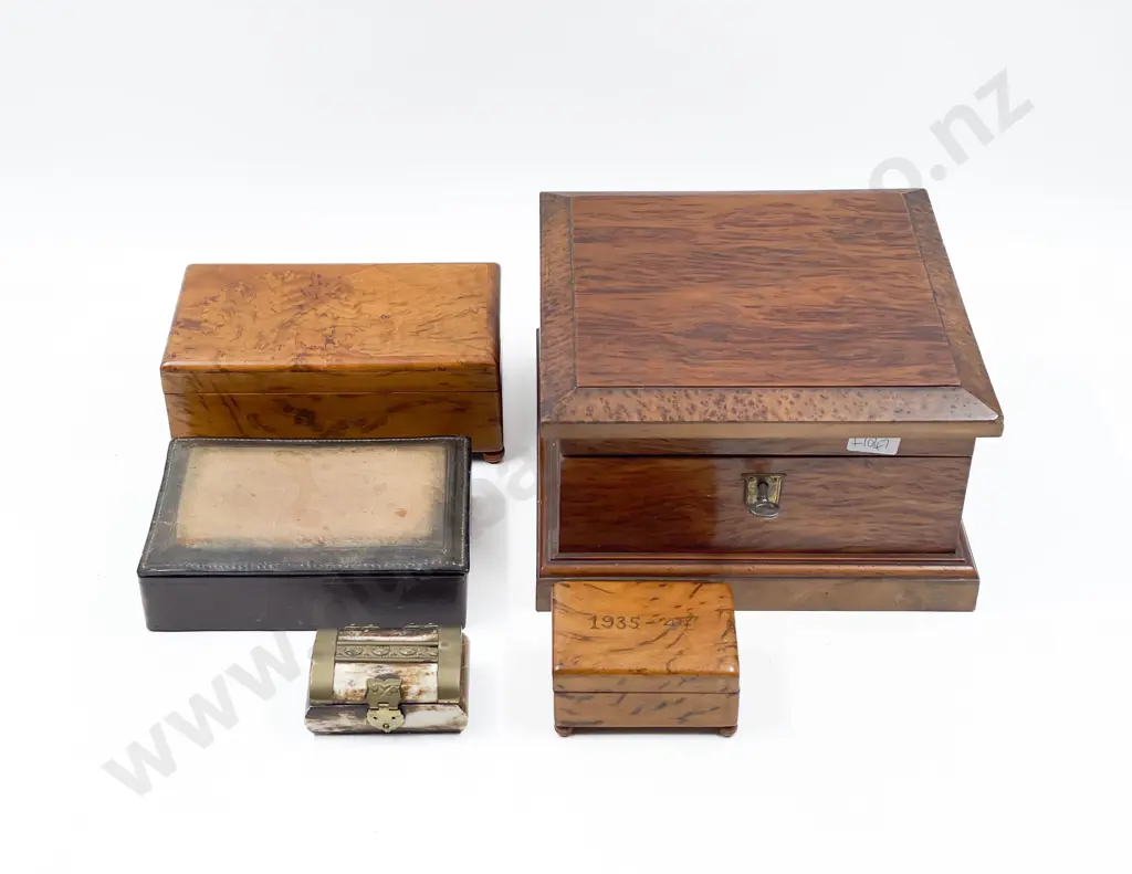 Five Assorted Boxes Image 1++