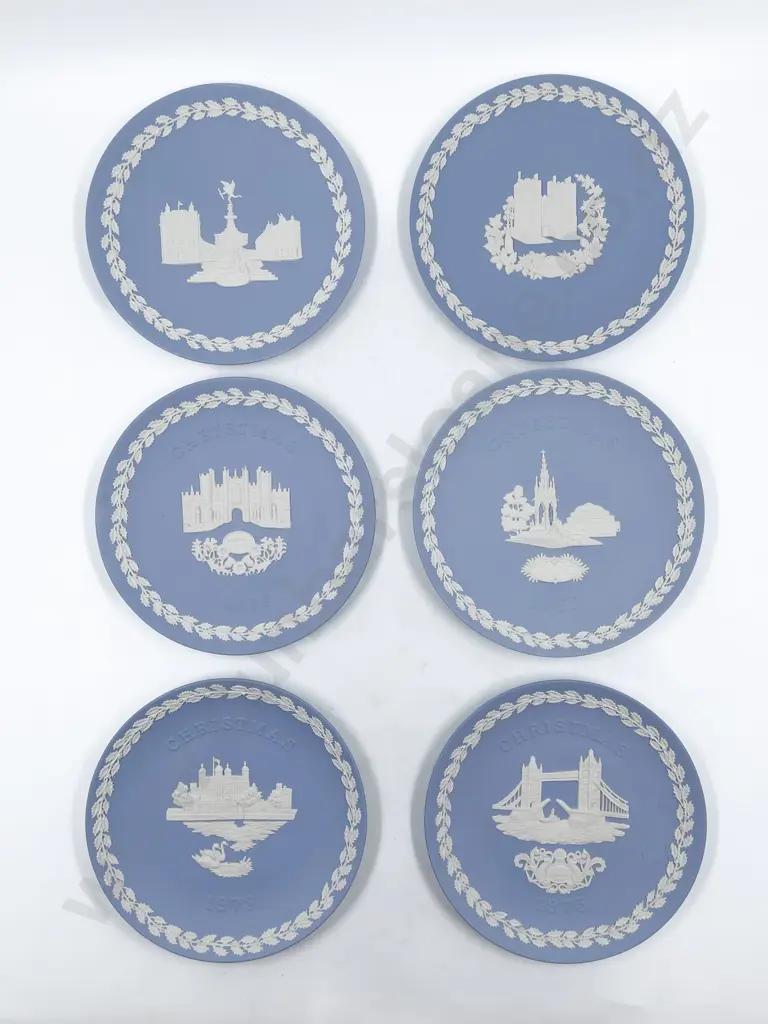Six Wedgwood Jasper Ware Christmas Plates Image 1++