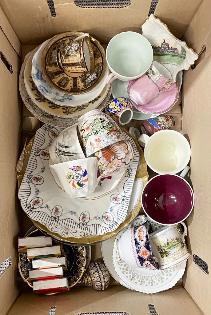 Box of Assorted Fancy China Image 1++
