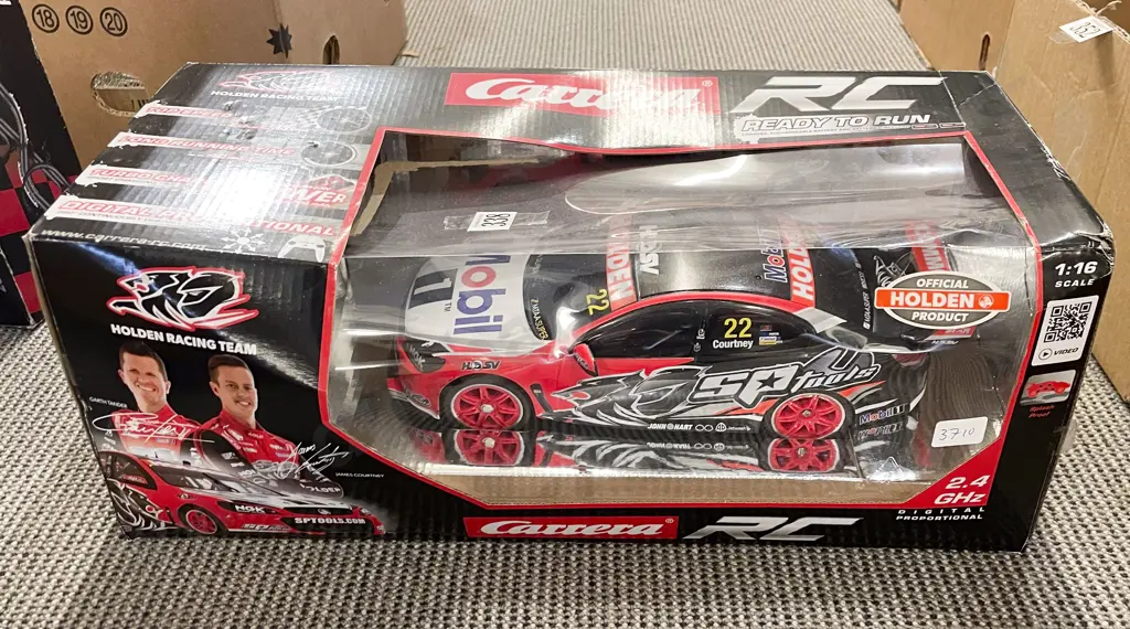 Boxed Carrera RC Car Image 1++